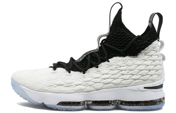 LEBRON 15 GRAFFITI