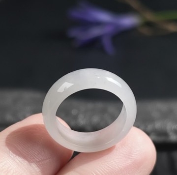 冰種翡翠戒指戒圈 | 國際8圍 | 天然緬甸玉翡翠A貨 | 送禮
