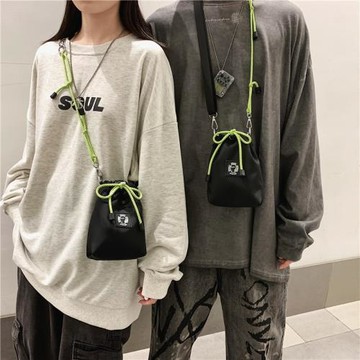 抽繩迷你運動小包單肩斜挎包腰包時尚潮街頭潮款INS蹦迪嘻哈挎包