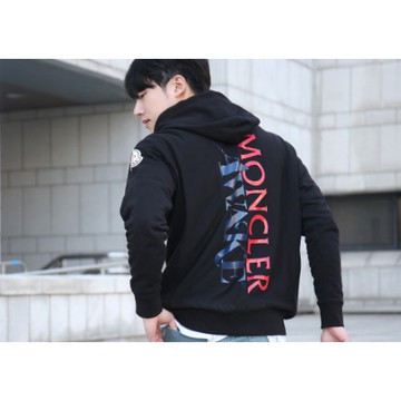 正品MONCLER 聯名款黑色長袖帽T推薦| (舊)蝦皮-購物| LINE購物