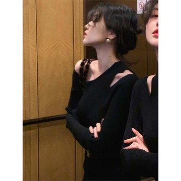 露肩毛衣打底衫女內搭性感秋冬洋氣法式掛脖露鎖骨針織衫別致上衣