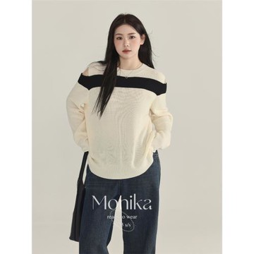 摩妮卡大碼慵懶感露肩圓領針織衫女2025秋裝新款胖mm寬松撞色上衣