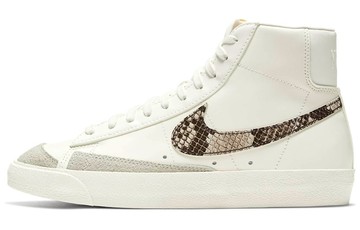 WMNS BLAZER MID 77 SE SNAKESKIN