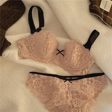 Xuan♥新款性感純慾蕾絲內衣女大胸顯小聚攏防下垂收副乳超薄文胸罩套裝