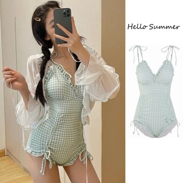 Hello Summer 現貨 連身泳衣 女 顯瘦遮肚 荷葉邊格子 小清新 溫泉泡湯 學生泳裝 1605 99160
