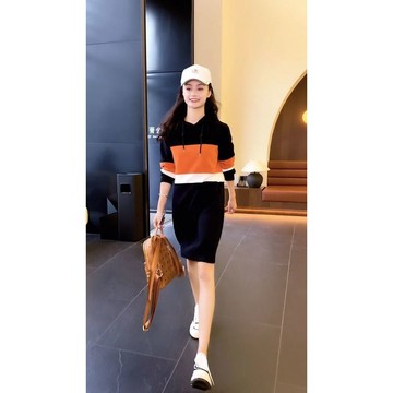 SY法式洋裝撞色拚接高級感連帽衛衣長袖連身裙女秋新款收腰時尚洋氣寬鬆直筒衛衣裙子