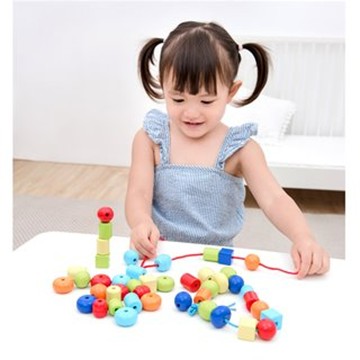 荷蘭New Classic Toys 木製DIY串珠盒-10574