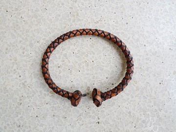 咖啡刷色皮革編織手環