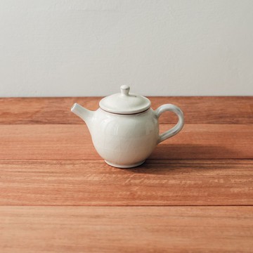 粉引茶壺
