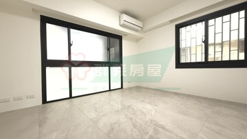 南屯五期全新裝潢大三房｜台中市南屯區大進街