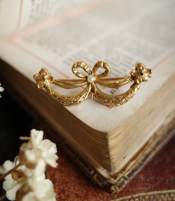 Antique骨董金色新藝術蝴蝶結小花別針法國 Bijoux Fix A20
