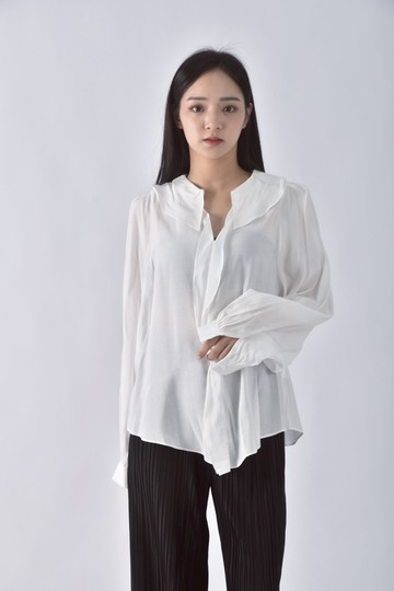 (M) monologue透膚白色長袖上衣