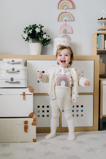 彩虹連身衣，手工編織嬰兒連身衣，有機，羊駝，孩子，彩虹