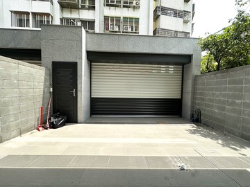 水湳┃14期┃衛道中學全新雙車位電梯別墅｜台中市北屯區雷中街