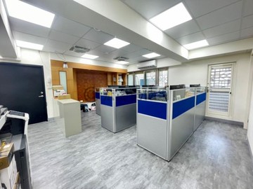 買房送3萬元好禮-近捷運台北橋400M商用辦公華廈｜新北市三重區中央北路