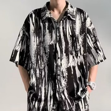 冰絲短袖襯衫男 夏季薄款涼感短袖襯衫 襯衫男 五分袖襯衫 上衣男 大碼襯衫 上衣男 水墨畫襯衫 半袖襯衫 翻領條紋襯衫