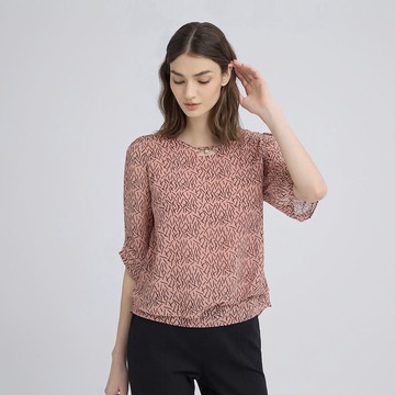 ILEY伊蕾 活片拼接造型五分袖印花上衣(粉；M-2L)