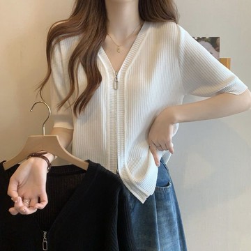 冰絲短袖上衣 針織衫 打底衫 上衣 大碼女裝冰絲短袖打底仿針織衫女夏季新款韓版遮肚子顯瘦拉鍊上衣