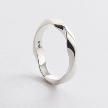 炫耀 925 扭轉戒指 SVR-605  銀  26號(21.1mm)