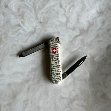 [沐沐屋] Victorinox 維氏 Spartan「好運」印花 六用 58MM 瑞士刀