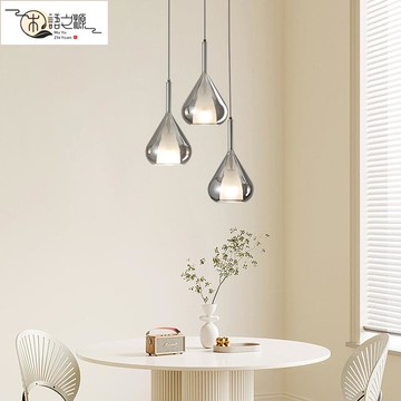 【台灣公司現貨速發】免運/熱銷 落地燈 吸頂燈 吊燈 夜燈 壁燈臥室床頭小吊燈北歐餐廳吊燈簡約現代燈飾三頭吧臺飯餐桌燈具led