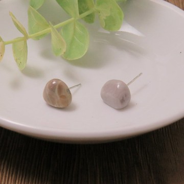 寶石系列 / 莫蘭迪色天然瑪瑙耳釘(淺粉)一對 / 925銀