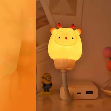 【美家家電】美家家電 USB小夜燈 床頭燈 聲控燈 插電小夜燈 - 小鹿