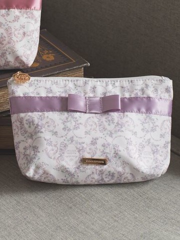 古典LOGO印花設計緞帶手拿包(8A33FJJ1900) - Maison de FLEUR