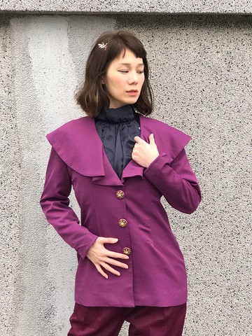 大飄飄領西裝外套