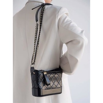 桃李不言 小香風女包鏈條包流浪包復古菱格包真皮大容量經典小號