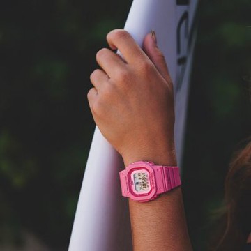 CASIO卡西歐 G-SHOCK 夏威夷花卉 魅力粉 寒緋櫻 衝浪運動 潮汐顯示 GLX-S5610-4_40.5mm