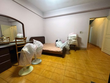 【游好厝】五期核心㊣大墩路熱鬧黃金透店｜台中市南屯區大墩路