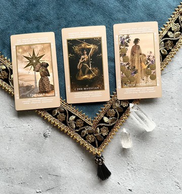 由日本占卜師　純手工製作的　塔羅牌桌布　Made in JAPAN　高級