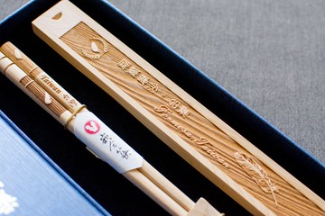 檜木嵌合筷禮盒組 送外國人的禮物 台灣伴手禮 客製雷射雕刻禮品