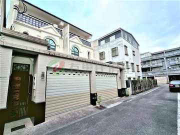 吉安輕屋齡雙併四房｜車庫別墅B0564｜花蓮縣吉安鄉吉昌二街