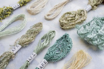 10 種不同顏色的綠組合 請用它來創作您自己的獨特作品。