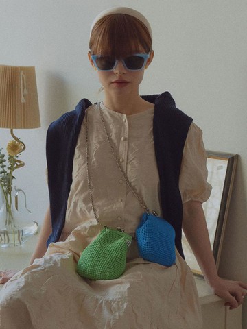 BALLOON CROSS-BODY BAG [APPLE GREEN]