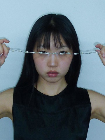 MULTISTREAM NECKLACE