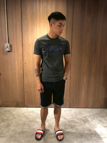 美國百分百【全新真品】Calvin Klein 短褲 CK 休閒 五分褲 牛仔褲 春夏款 藏藍色 男款 J504