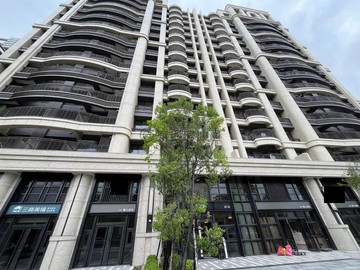 文山特區-聯上WE面公園超級店面｜高雄市鳳山區文鳳路