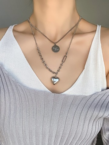 愛心項鏈女小眾設計感雙層毛衣鏈長款年新款衛衣圓牌吊墜嘻哈