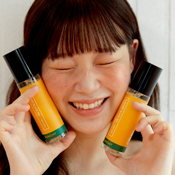 MUMCHIT Fabric Living Perfume 100mL Pick 1 among 3 choices