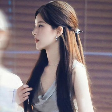 許我耀眼許妍趙露思同款新中式銀色月牙發簪高級半扎發中國風簪子