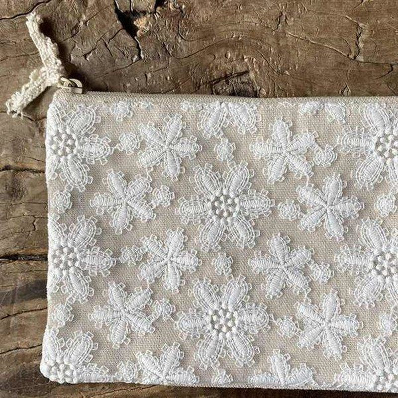 レース ポーチ レース布 レース生地 12×18センチ レース刺繍 雪