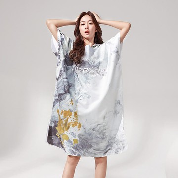 LuckyFish 台灣現貨＋預 速發【吸濕快乾斗篷】吸水毛巾 潜水 衝浪 游泳浴巾 換衣 吸水浴袍 溫泉保暖沙灘巾