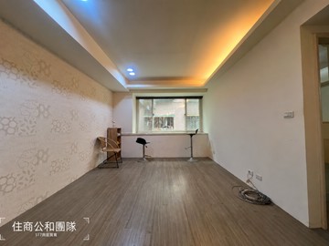 景安城龍｜高樓邊間2+1房・電梯新換｜新北市中和區中興街