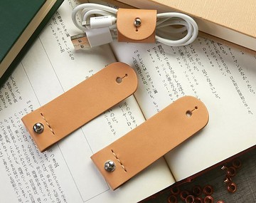 一套4件式皮繩整理器. 電纜固定器. 電纜充電器固定器