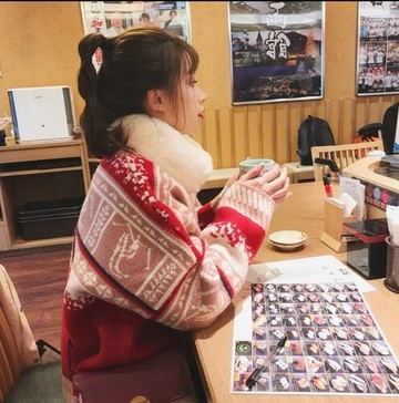 秋冬新款韓版復古紅色慵懶針織衫秋冬寬松加厚套頭毛衣外套女1入