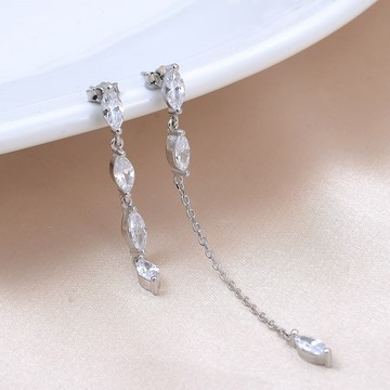 【SK飾品】氣質鑲鑽不對稱垂墜耳環/徐丹同款【82430-18】愛的迫降/愛的迫降同款耳環/徐智慧