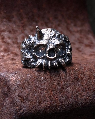 骷髏戒指 II   Skull Ring II